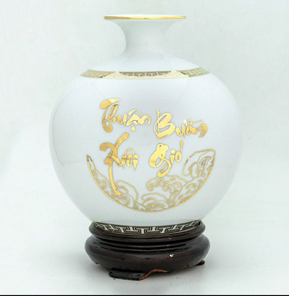 Cách trưng bày BÌNH HÚT TÀI LỘC THUẬN BUỒM XUÔI GIÓ MẠ VÀNG 24K